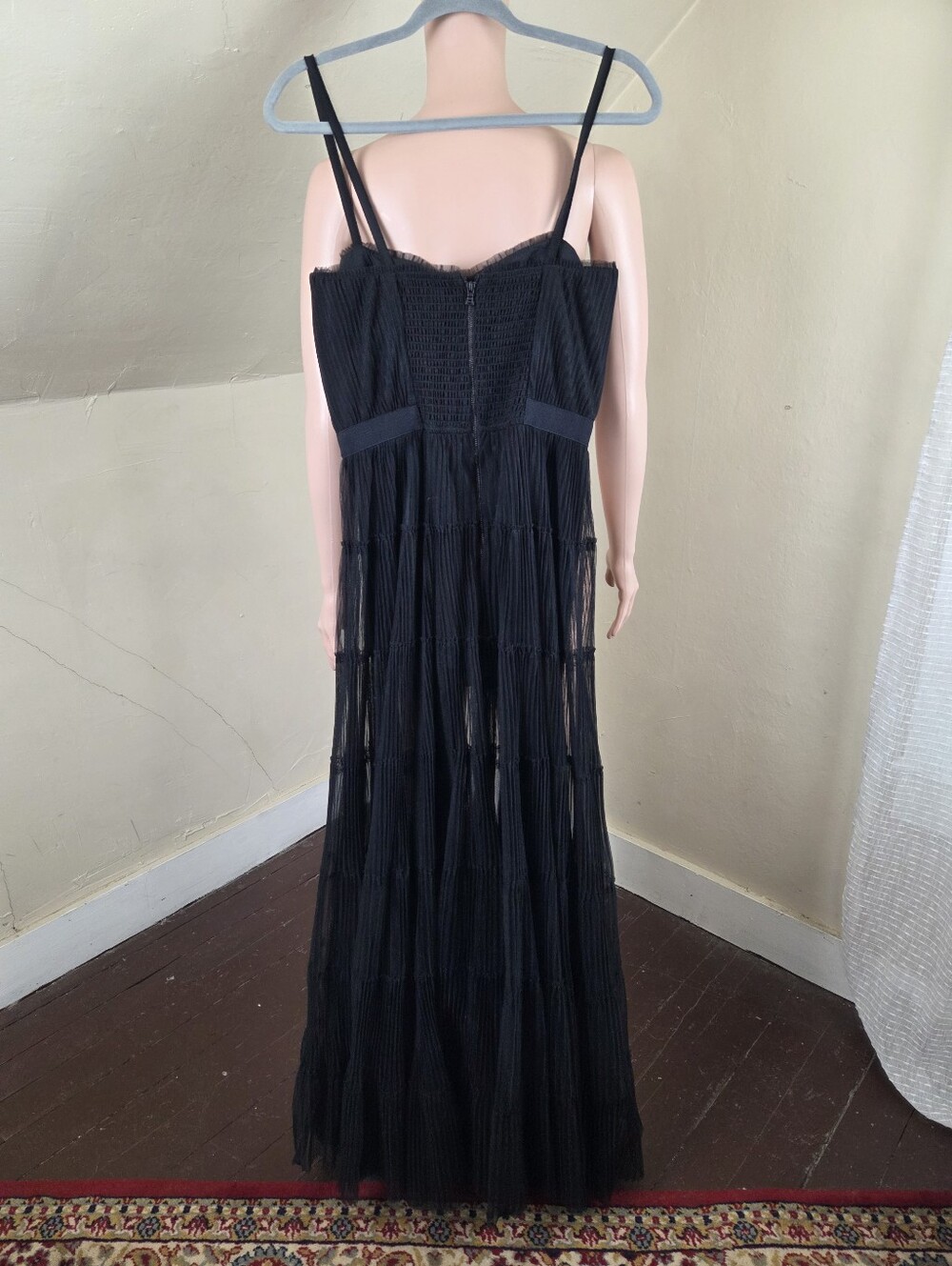Alice + Olivia Deena Pleated Maxi Dress Black Sheer Tulle Pleated Gown Size 6 - Picture 7 of 15